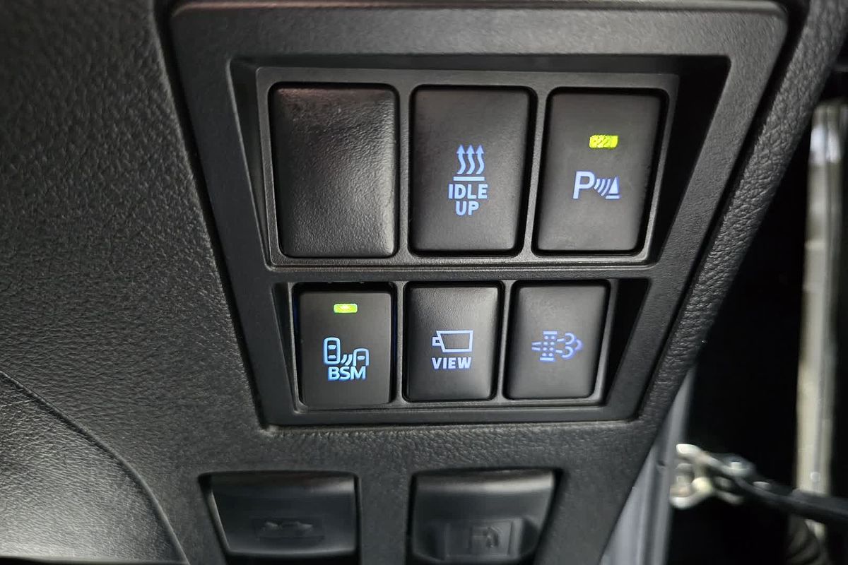 2023 Toyota Hilux SR5 GUN126R 4X4
