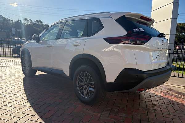 2025 Nissan X-TRAIL ST T33