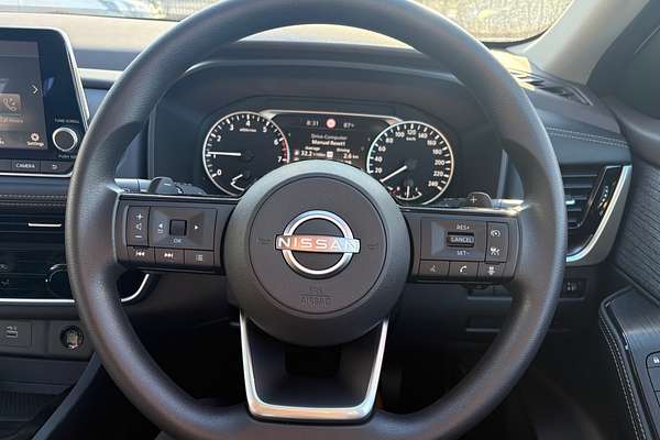 2025 Nissan X-TRAIL ST T33