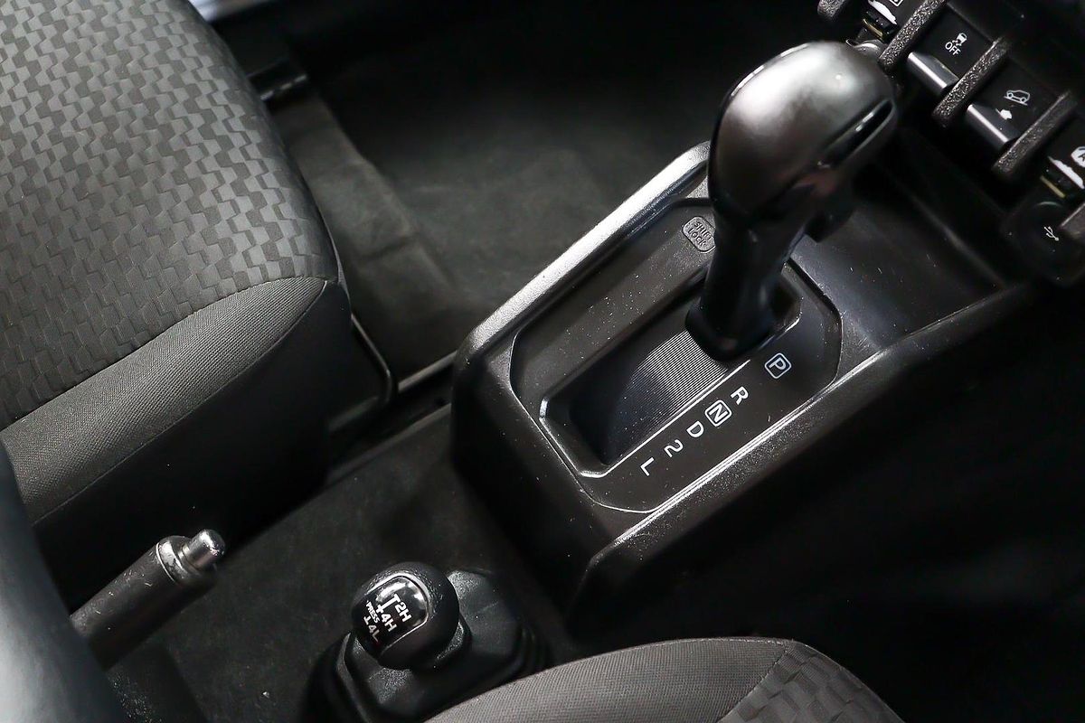 2020 Suzuki Jimny GLX GJ