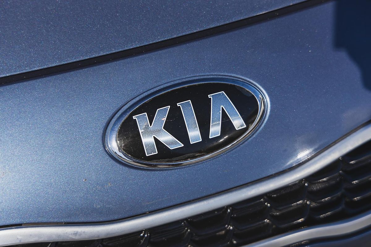 2016 Kia Rio S UB