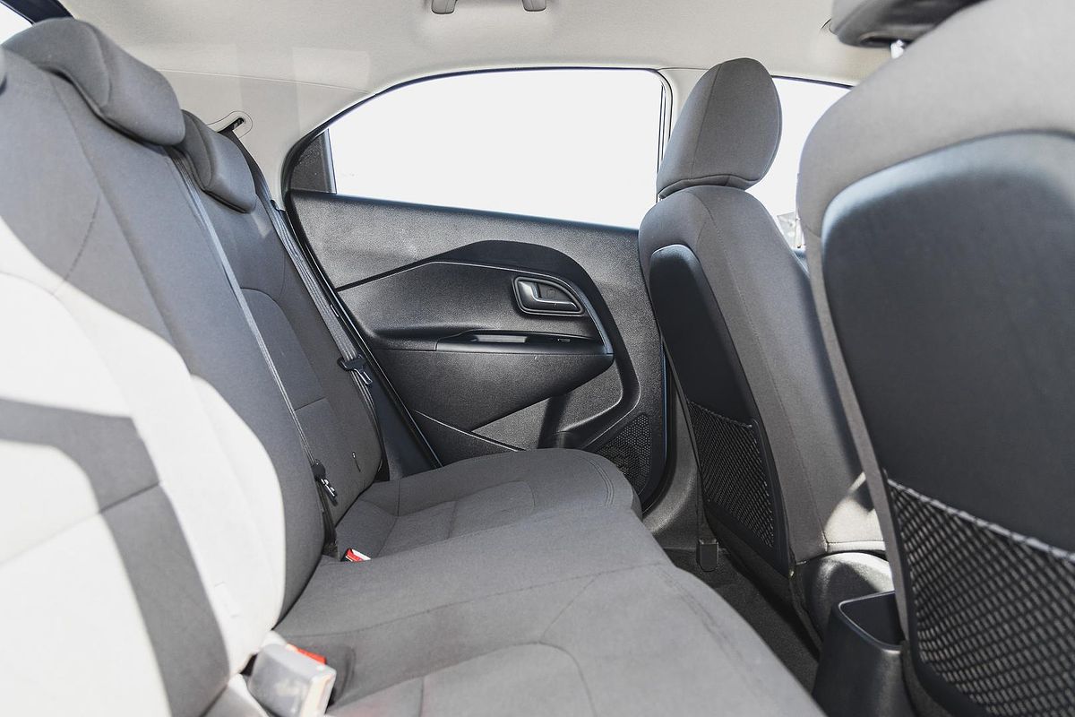 2016 Kia Rio S UB