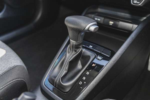 2021 Kia Stonic S YB