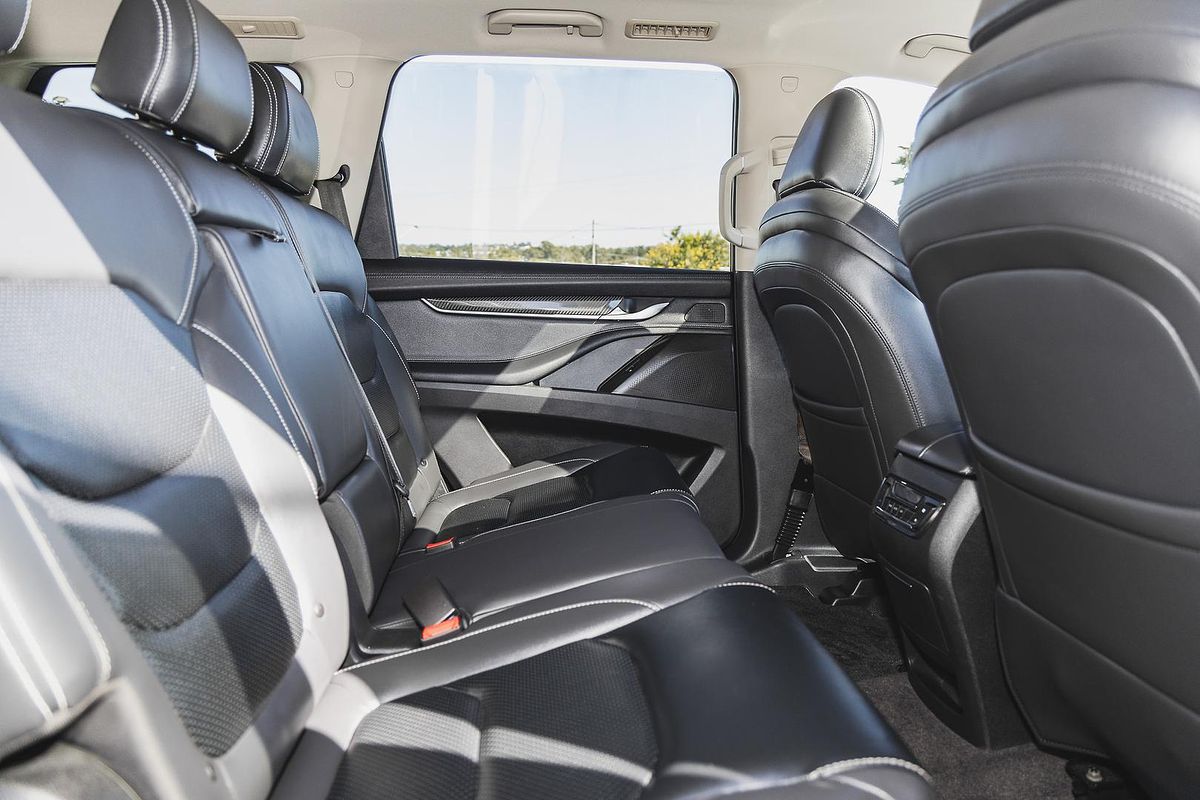 2022 LDV D90 Executive SV9A