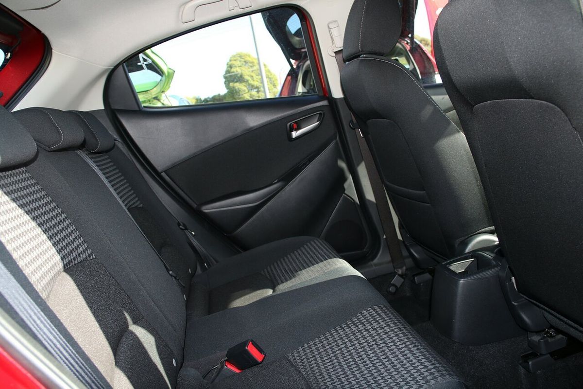 2017 Mazda 2 Maxx DJ Series