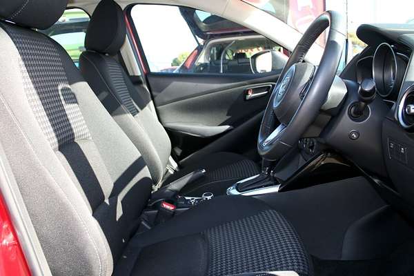 2017 Mazda 2 Maxx DJ Series