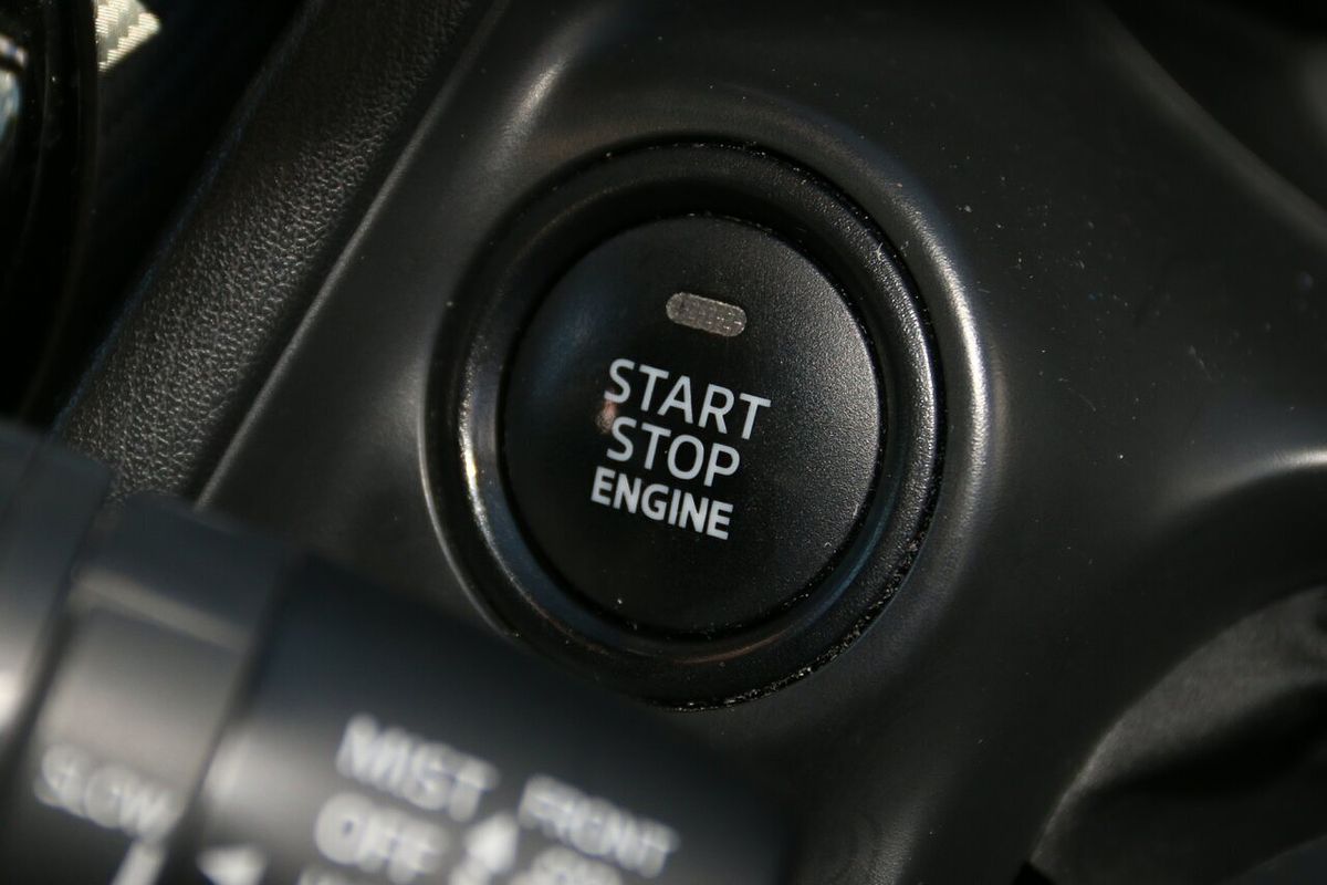2017 Mazda 2 Maxx DJ Series