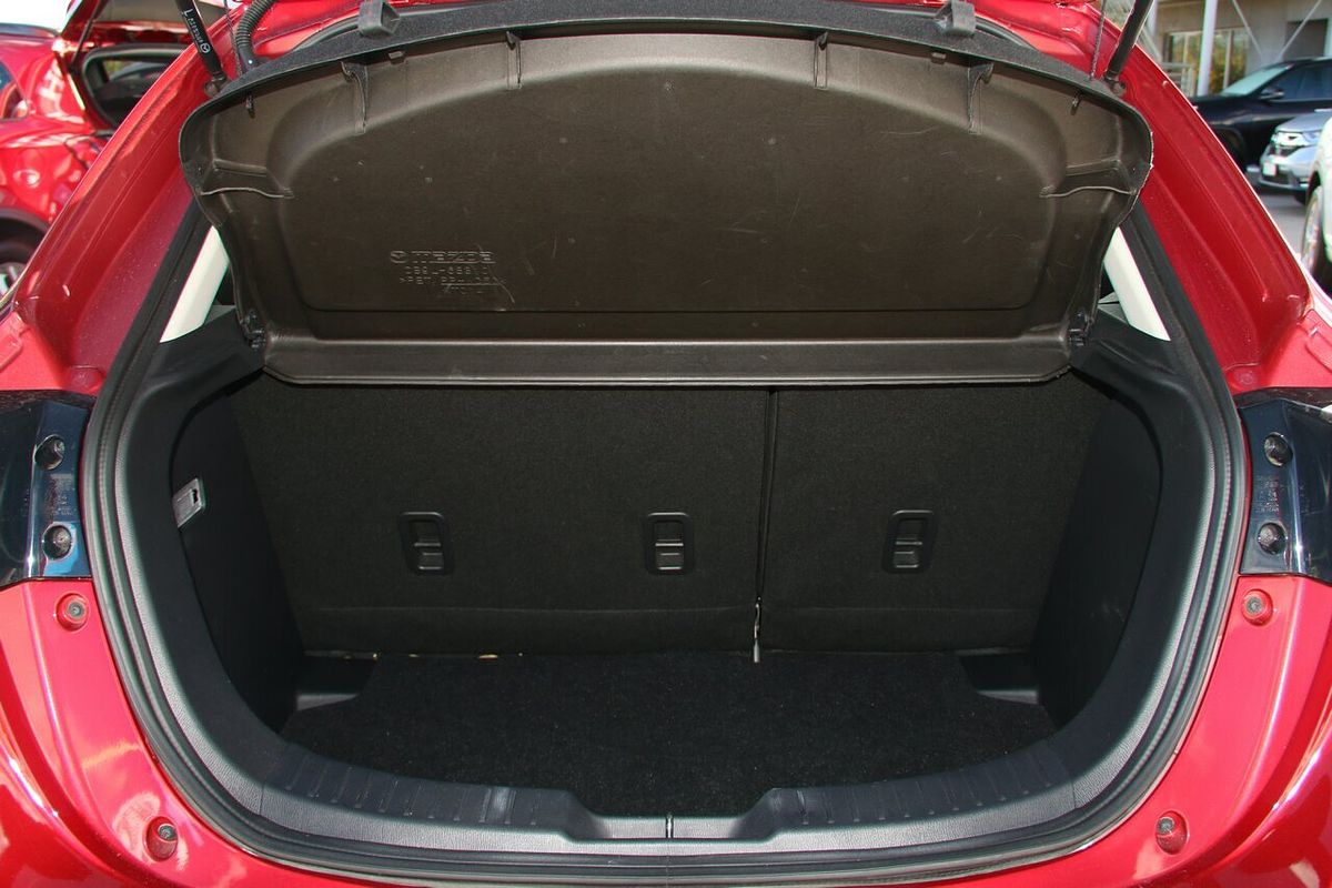2017 Mazda 2 Maxx DJ Series