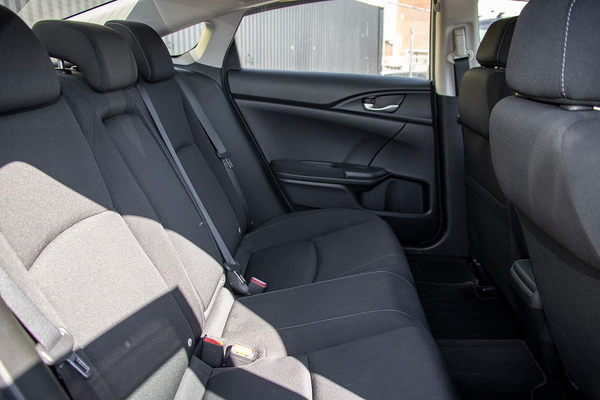 2016 Honda Civic VTi 9th Gen Ser II