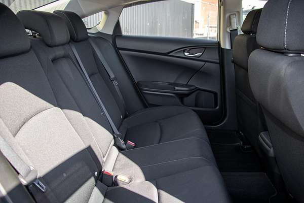 2016 Honda Civic VTi 9th Gen Ser II
