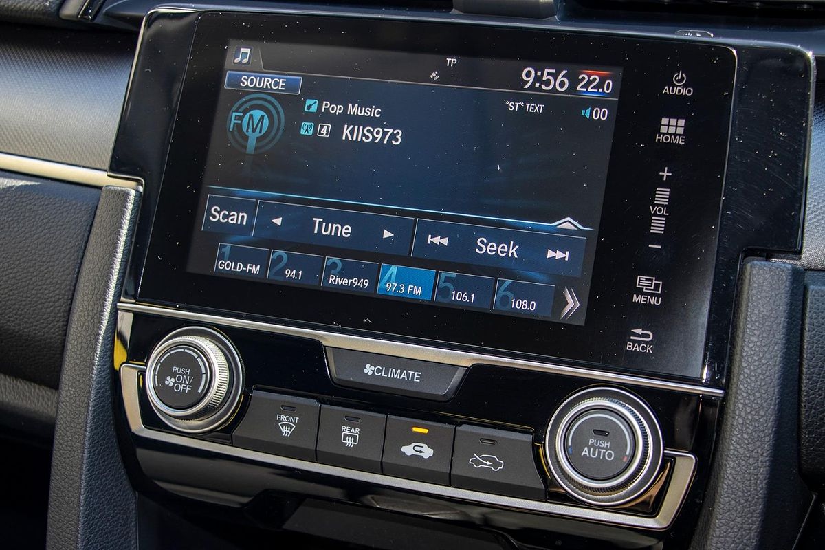 2016 Honda Civic VTi 9th Gen Ser II