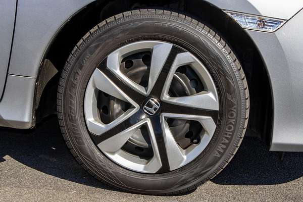 2016 Honda Civic VTi 9th Gen Ser II