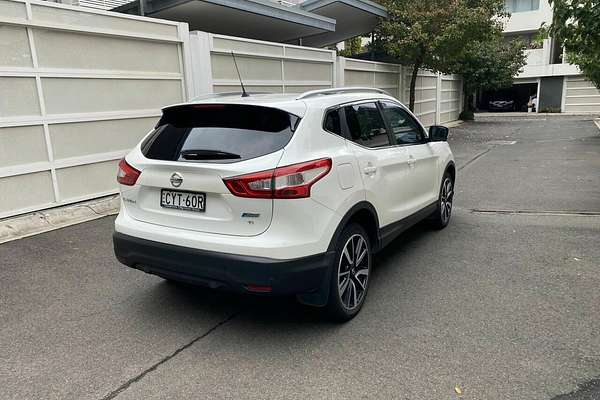 2015 Nissan QASHQAI Ti J11