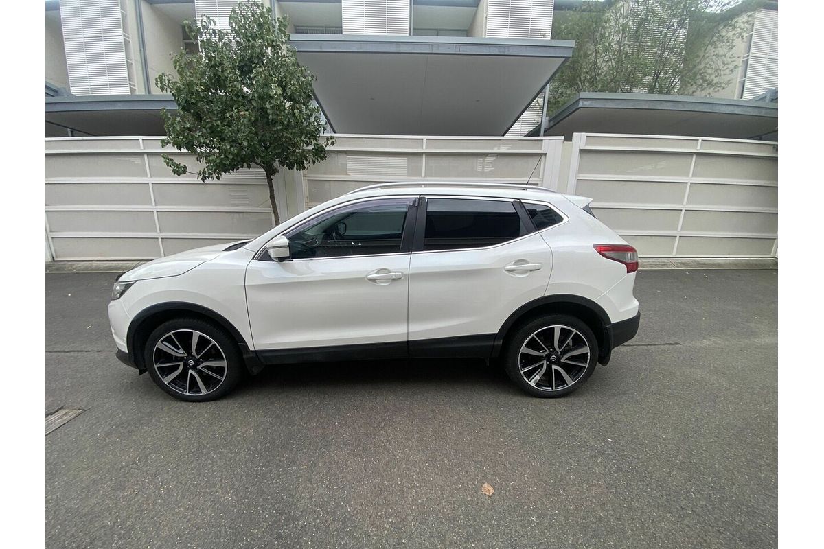 2015 Nissan QASHQAI Ti J11