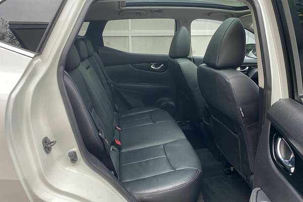 2015 Nissan QASHQAI Ti J11