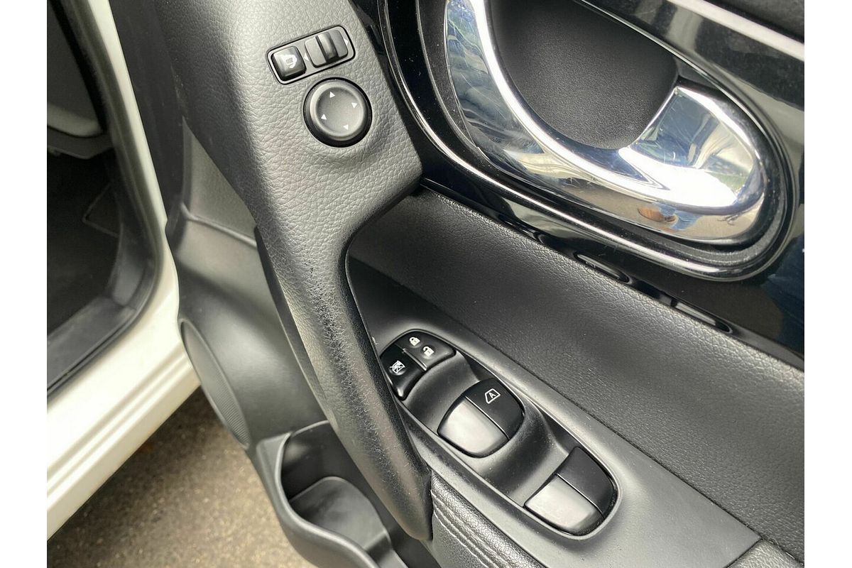 2015 Nissan QASHQAI Ti J11