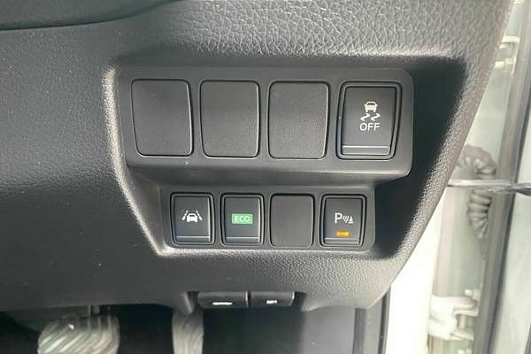 2015 Nissan QASHQAI Ti J11