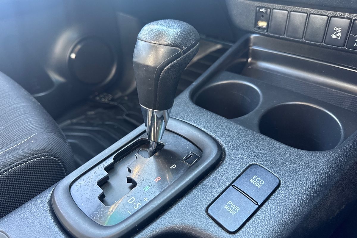 2020 Toyota Hilux SR GUN126R 4X4
