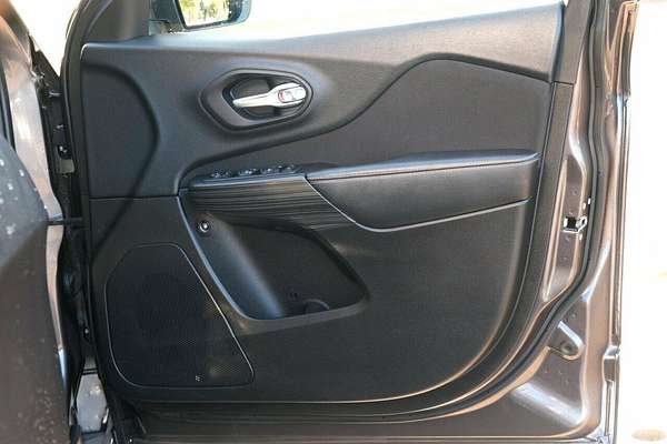 2016 Jeep Cherokee Longitude KL