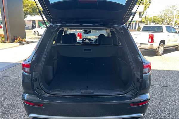 2024 Mitsubishi Outlander LS ZM