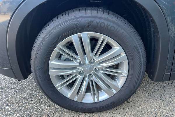 2024 Mitsubishi Outlander LS ZM