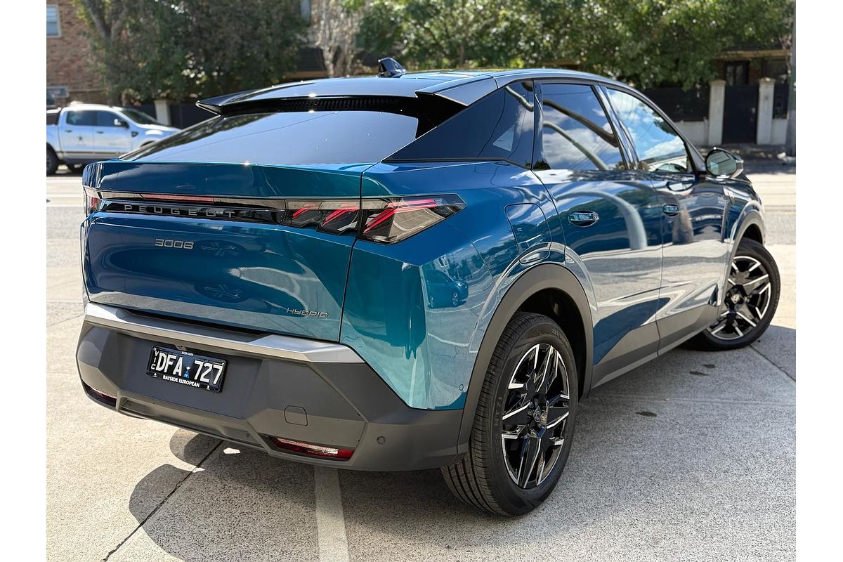 2025 Peugeot 3008 GT Premium Hybrid P64