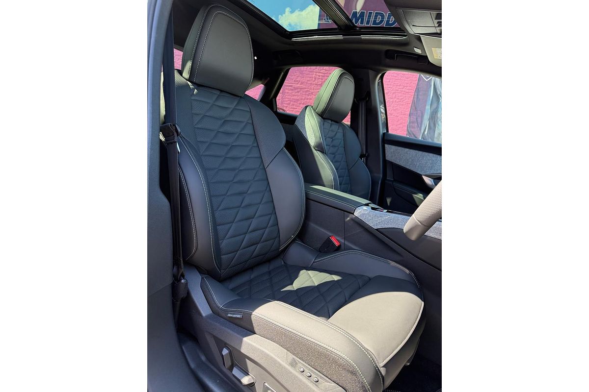 2025 Peugeot 3008 GT Premium Hybrid P64