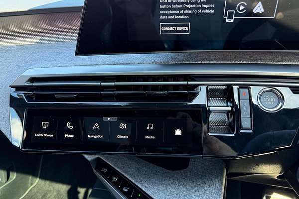 2025 Peugeot 3008 GT Premium Hybrid P64