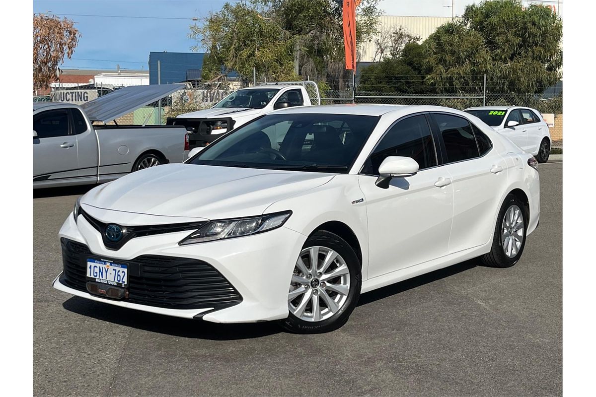 2018 Toyota Camry Ascent AXVH71R