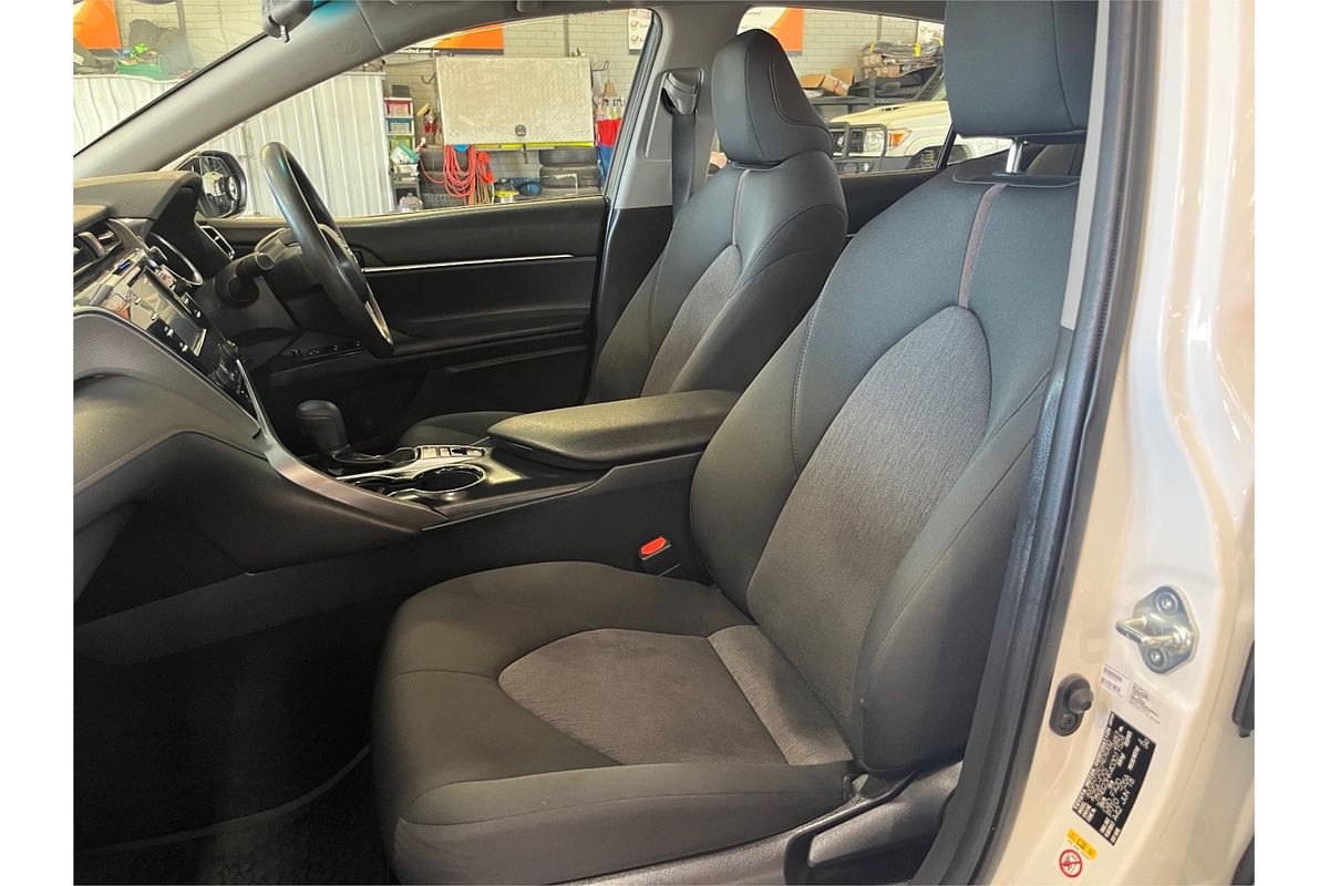 2018 Toyota Camry Ascent AXVH71R
