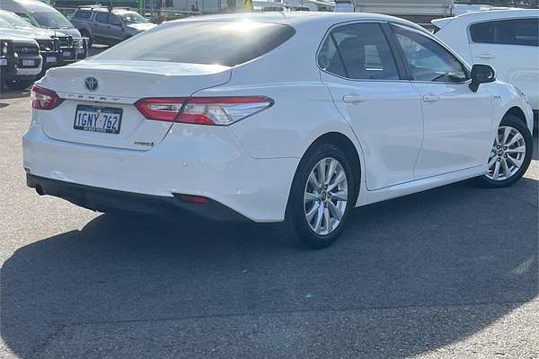 2018 Toyota Camry Ascent AXVH71R