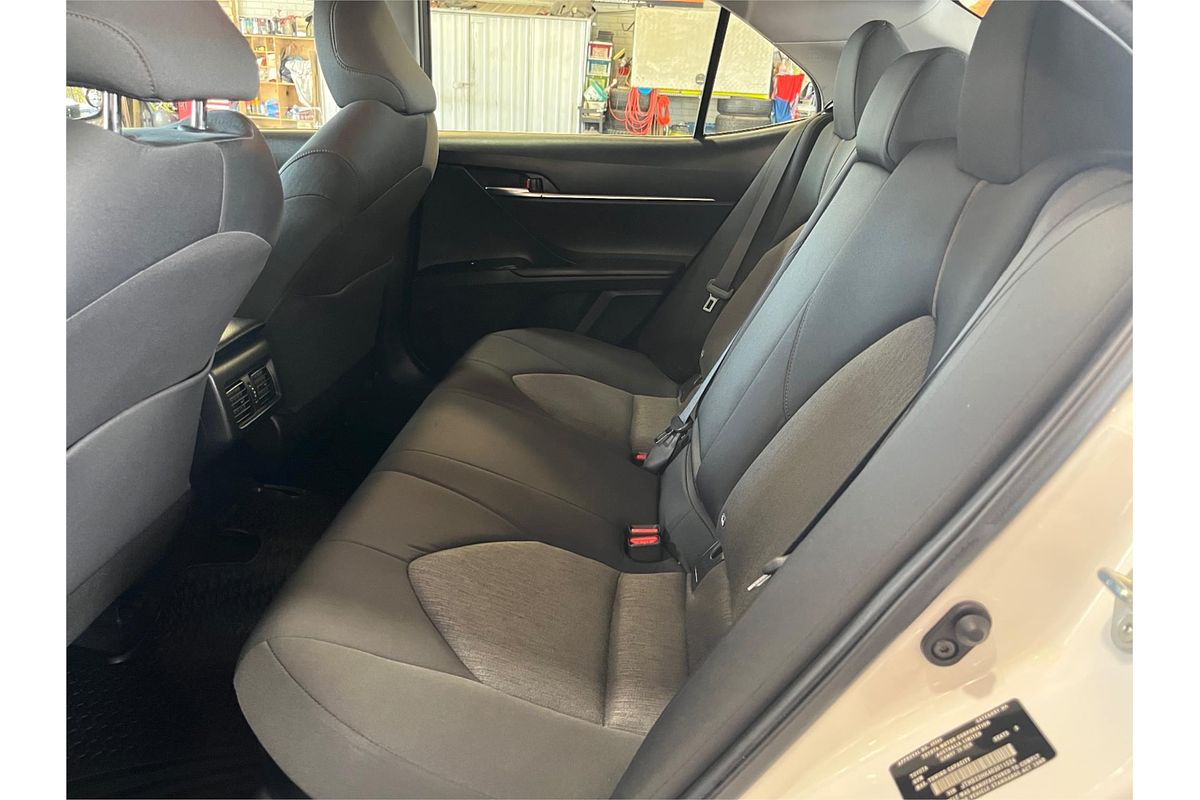2018 Toyota Camry Ascent AXVH71R