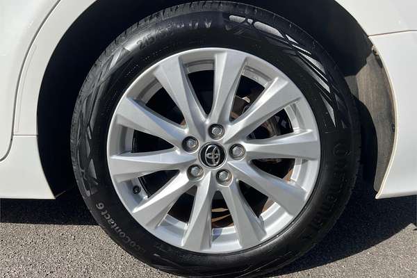 2018 Toyota Camry Ascent AXVH71R