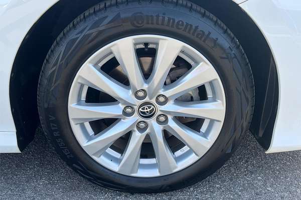2018 Toyota Camry Ascent AXVH71R
