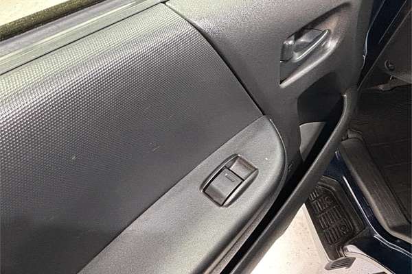 2013 Toyota Hiace Super Long High Roof DX 4WD