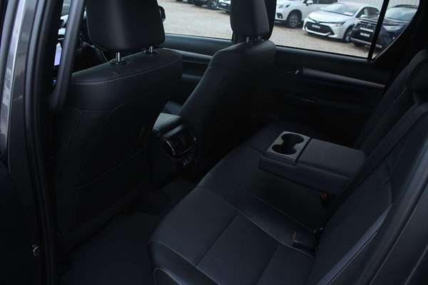 2024 Toyota Hilux Rogue 48V GUN126R 4X4