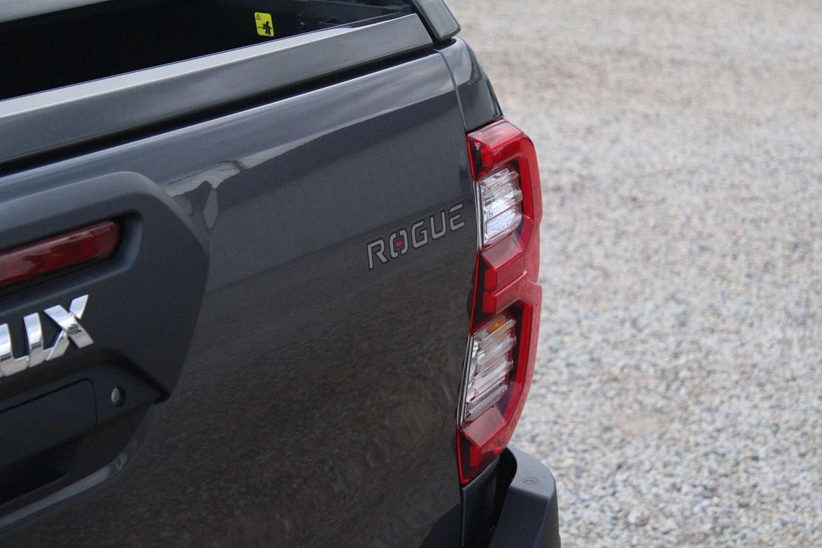 2024 Toyota Hilux Rogue 48V GUN126R 4X4