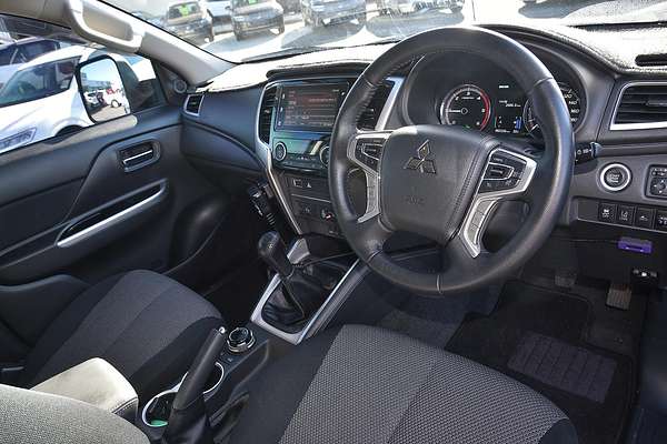 2021 Mitsubishi Triton GLS MR 4X4
