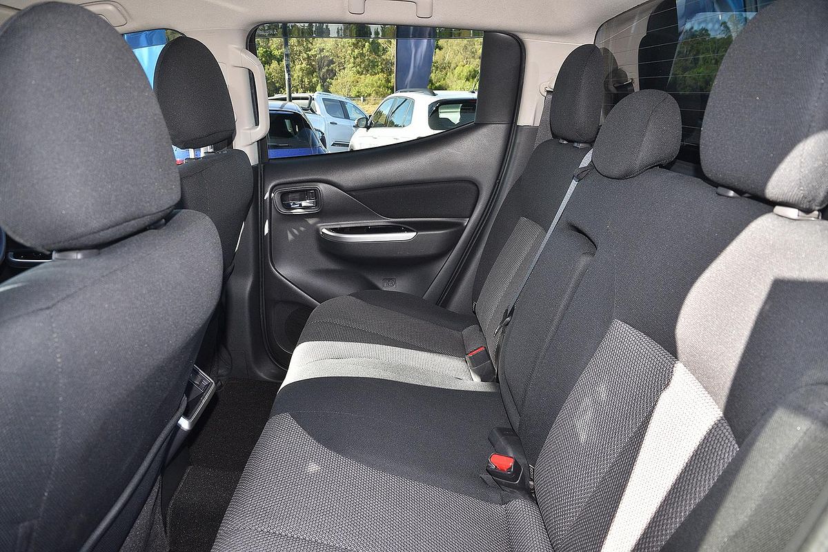 2021 Mitsubishi Triton GLS MR 4X4