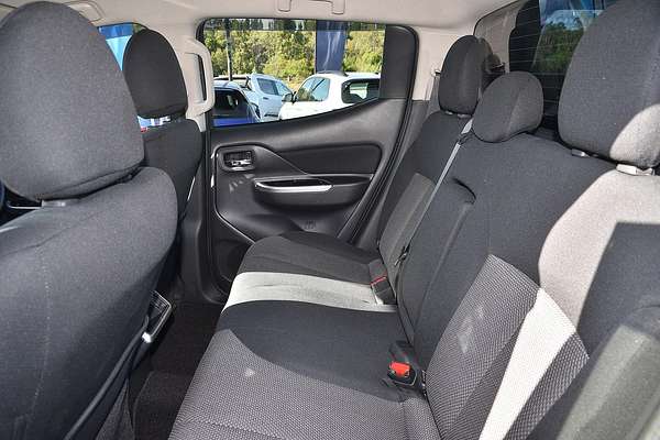 2021 Mitsubishi Triton GLS MR 4X4