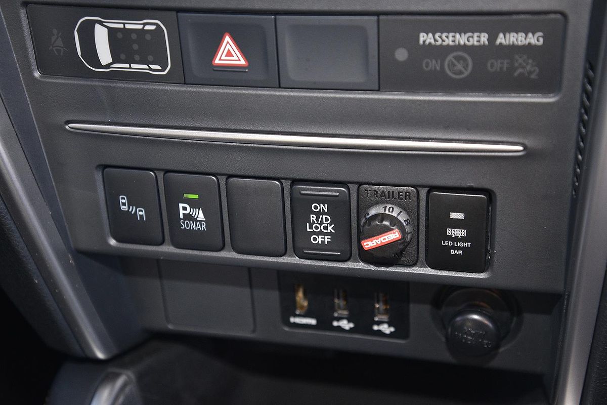 2021 Mitsubishi Triton GLS MR 4X4