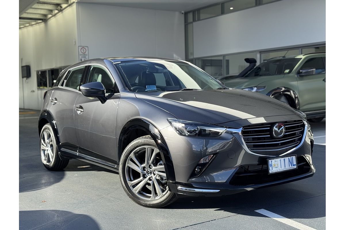 2025 Mazda CX-3 G20 Akari DK