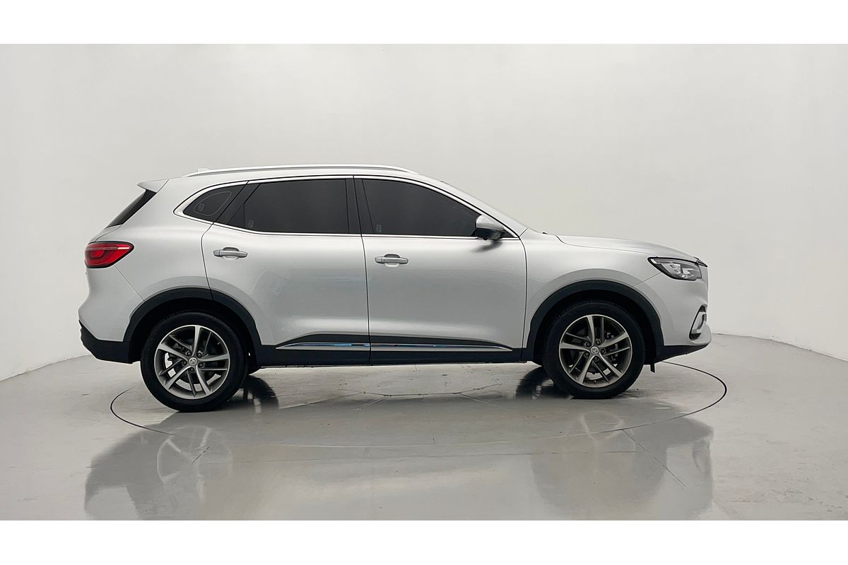 2022 MG HS Essence SAS23