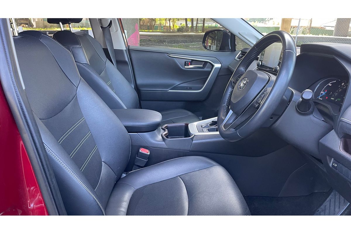 2022 Toyota RAV4 Cruiser AXAH52R