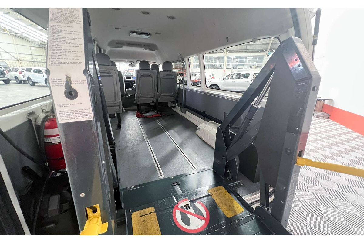 2008 Toyota Hiace Commuter TRH223R