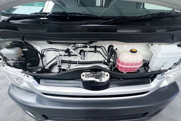 2008 Toyota Hiace Commuter TRH223R