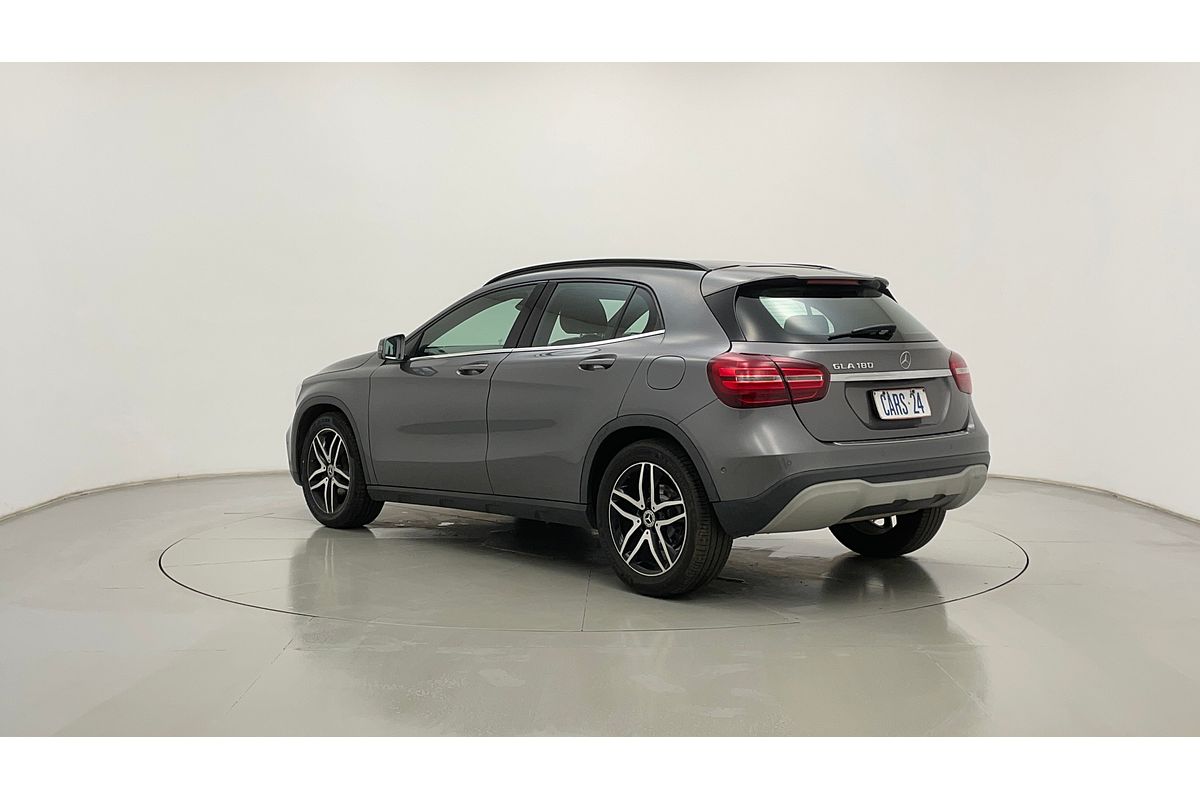 2018 Mercedes-Benz GLA-Class GLA180 X156