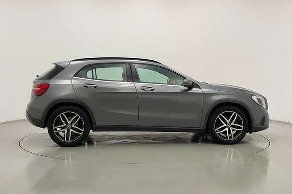 2018 Mercedes-Benz GLA-Class GLA180 X156