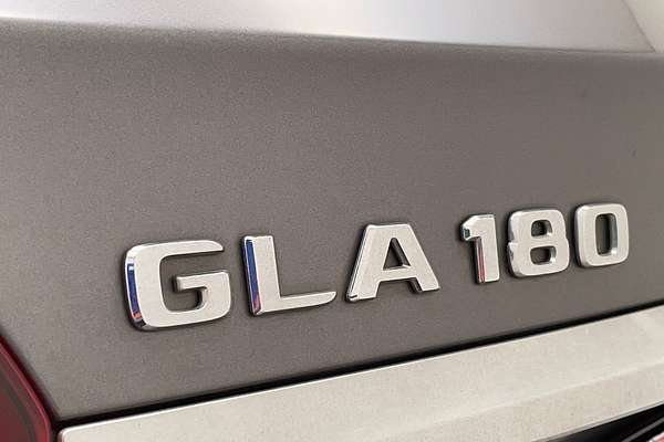 2018 Mercedes-Benz GLA-Class GLA180 X156
