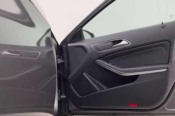 2018 Mercedes-Benz GLA-Class GLA180 X156
